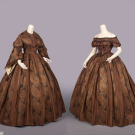 PATTERNED SILK TAFFETA GOWN WITH DAY &amp; EVENING BODICES, 1862