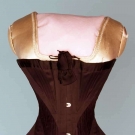 A LA SPIRITE CORSET &amp; BOX, c. 1895