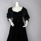 BLACK VELVETEEN TEA GOWN, c. 1908