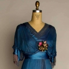 EDWARDIAN SILK EVENING GOWN, c. 1912