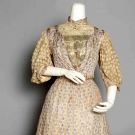 GERMAN LABELED SILK TEA GOWN, 1902