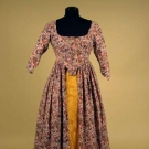 PRINTED COTTON OPEN GOWN, ENGLAND, 1780s