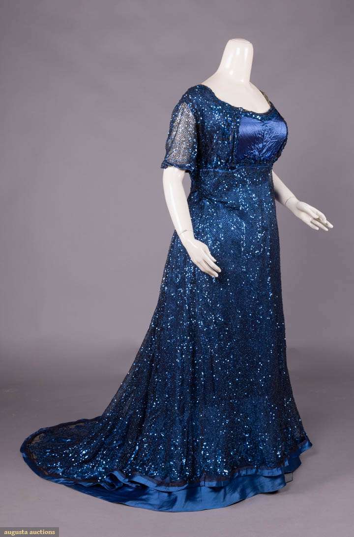 Augusta Auctions - SAPPHIRE BLUE SEQUINED EVENING DRESS, c. 1912