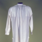 GENT&#039;S LONG WHITE COTTON SHIRT, AMERICA, 1800-1830