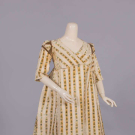 PRINTED VELVET &amp; PATTERNED SILK ROUND GOWN, c. 1798